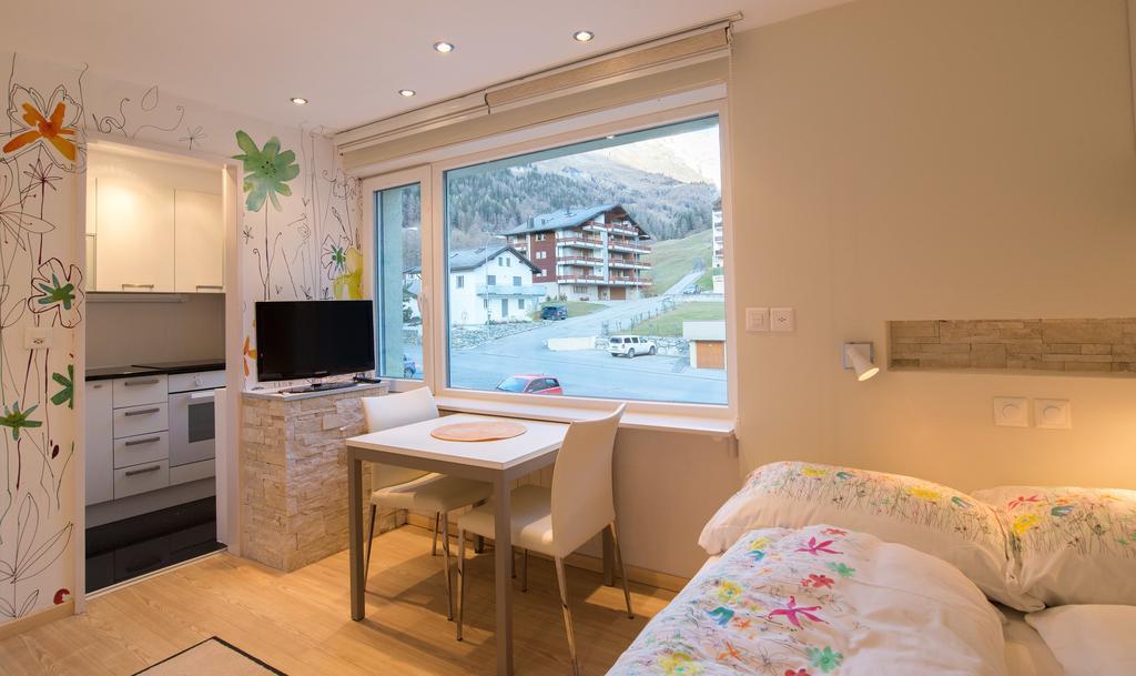 Haus Cristal Appartamento Leukerbad Camera foto
