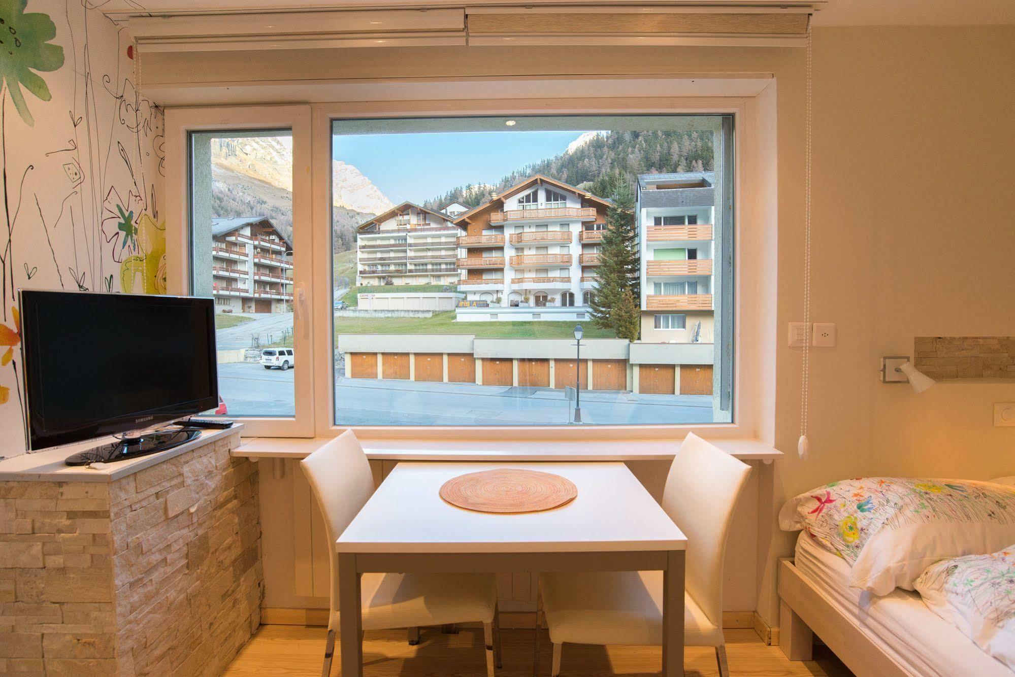 Haus Cristal Appartamento Leukerbad Esterno foto
